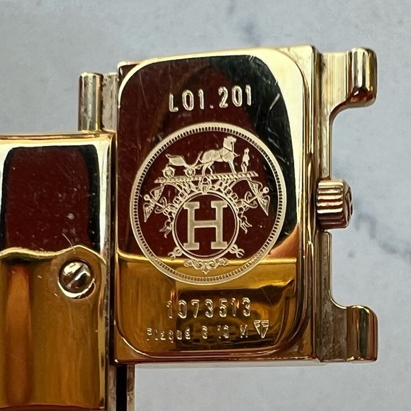 Hermes Loquet Gold-Plated SS White Horses on Red Field Enamel Wristwatch - Picture 9 of 9